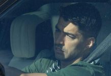 Luis Suarez fala sobre o futuro do Barcelona e critica os dirigentes do clube