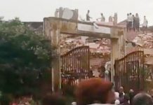 Pelo menos 90 presos no colapso de edifício na Índia em meio à chuva de monções