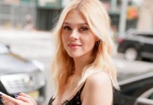 A noiva de Brooklyn Beckham, Nicola Peltz, posa com a "mais amorosa" Harper