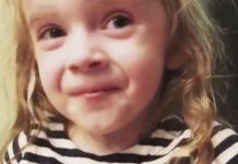Menina faz pessoas chorarem de tanto rir enquanto finge gostar da comida da mãe