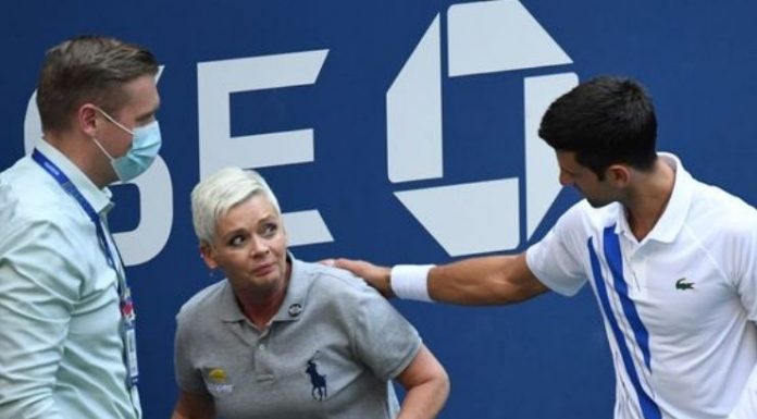 O árbitro de Novak Djokovic detalha como ele tentou evitar a desqualificação
