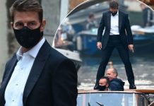 Tom Cruise realiza acrobacias Missão Impossível enquanto salta entre os barcos em Veneza
