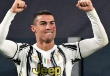 Cristiano Ronaldo recusou-se um trocarte de camisa 'porque não marcou durante o jogo'