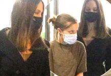 Angelina Jolie foi vista em um passeio raro com uma filha Vivienne em uma loja de tecidos