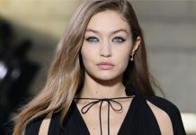 Gigi Hadid compartilha foto acariciando a filha