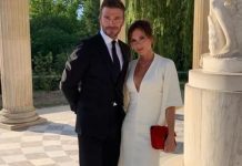 Victoria Beckham filma David sem camisa fazendo paradas de mãos durante exercícios suados