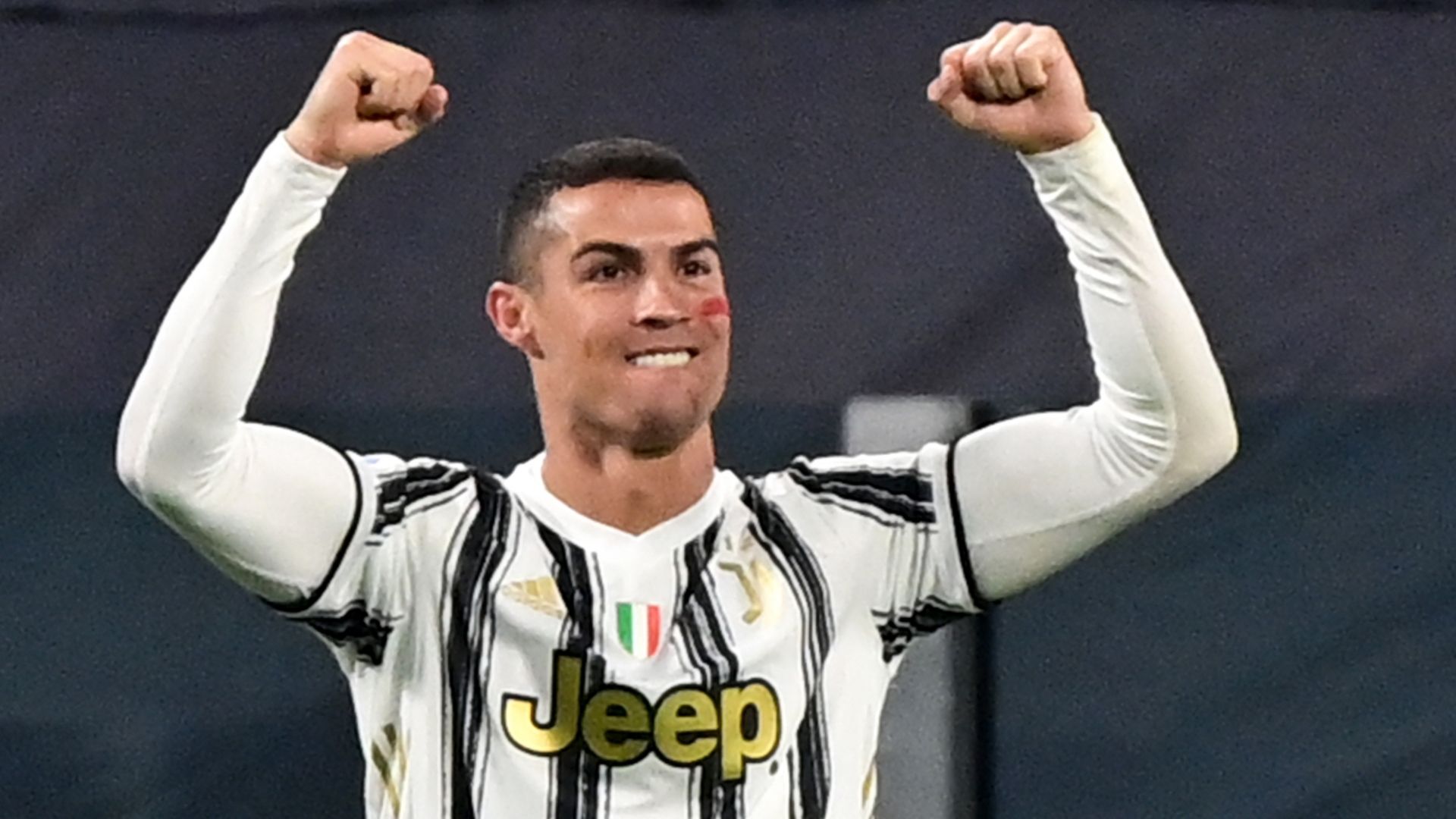 Cristiano Ronaldo cita esportes que prefere assistir em vez de futebol