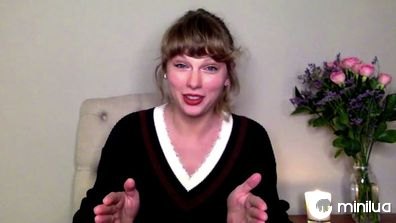 Taylor Swift aborda rumores sobre o teorizado álbum de Woodvale