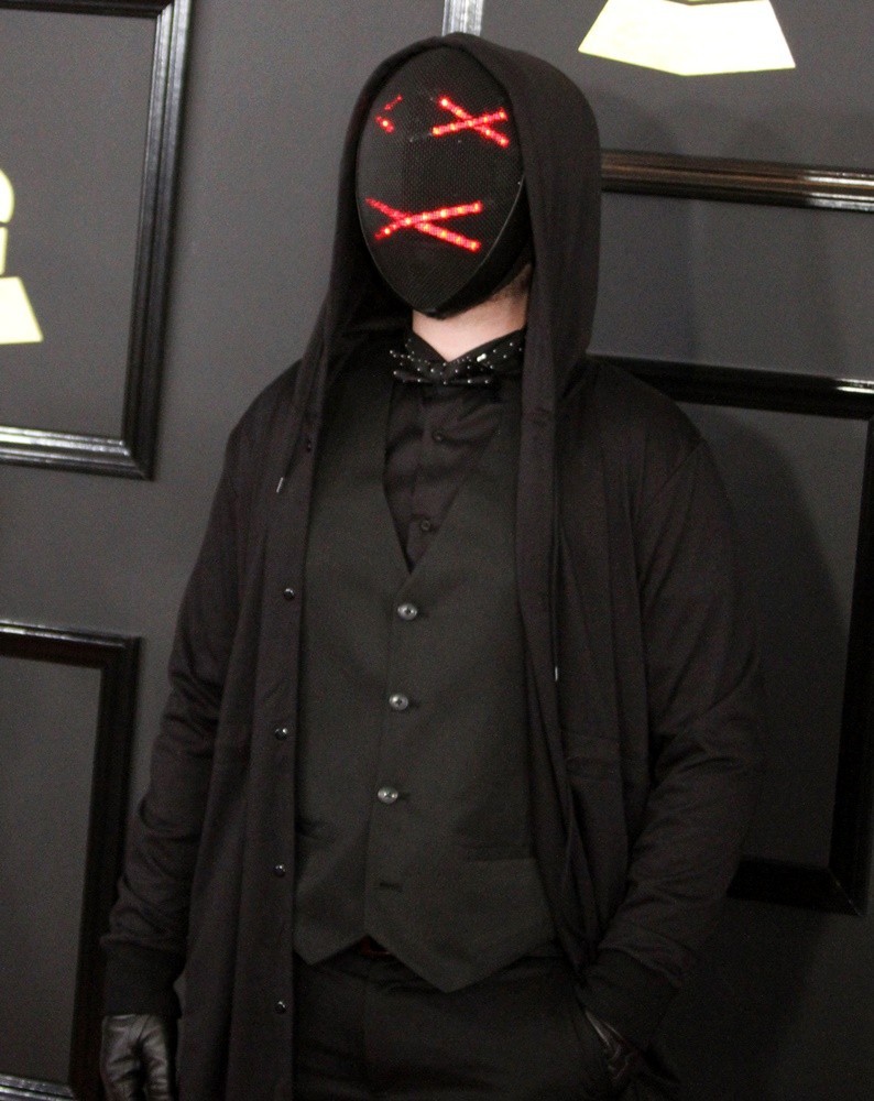 Esses foram os 15 looks mais bizarros já utilizados no Grammy Awards